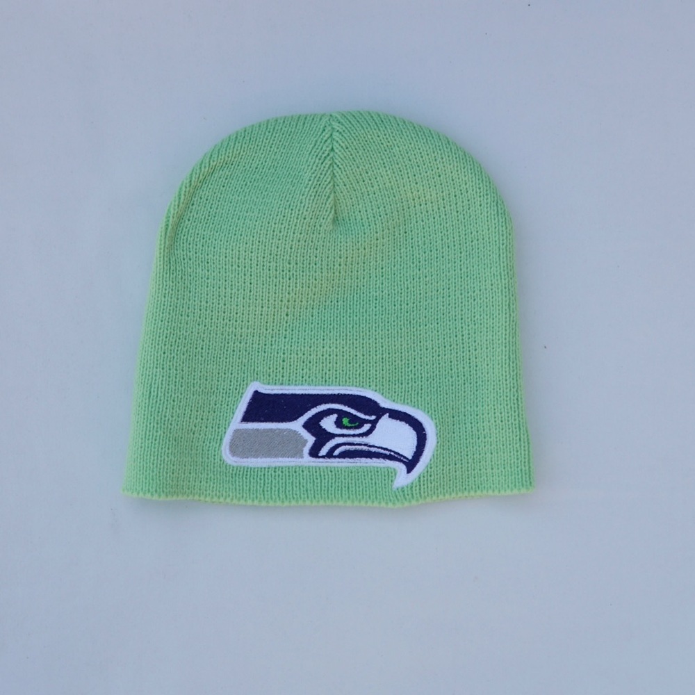 Seattle Seahawks beanies embroidered logo unisex